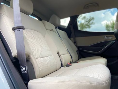 Used 2017 Hyundai Santa Fe Sport FWD image 24