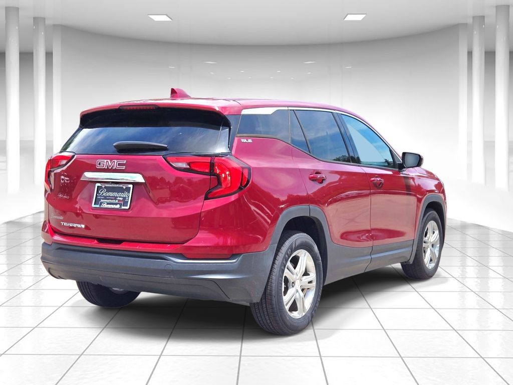 Used 2019 GMC Terrain SLE FWD image 3
