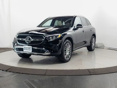 Certified 2026 Mercedes-Benz GLC 300 4MATIC image 3