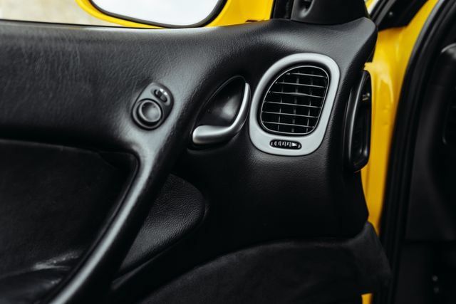 Used 2005 Pontiac GTO RWD image 63