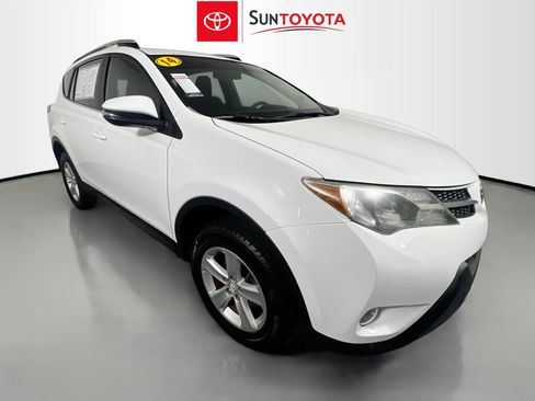 Used 2014 Toyota RAV4 XLE image 1