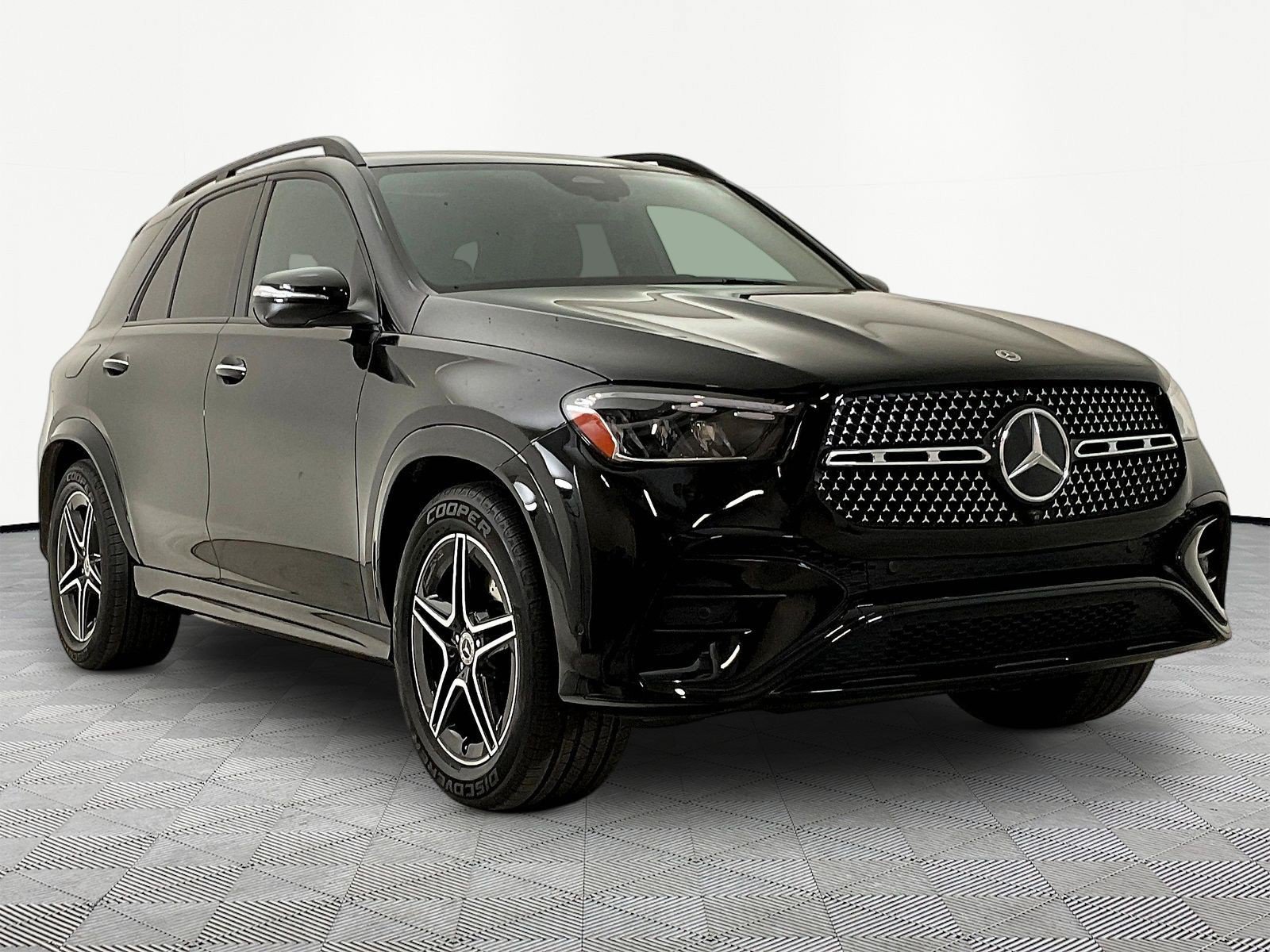 Certified 2026 Mercedes-Benz GLE 350 4MATIC image 3