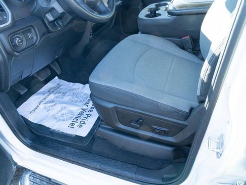 Used 2024 RAM 2500 Big Horn w/ Off Road Package image 24