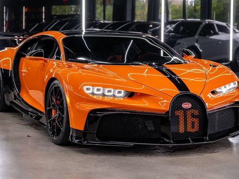 Used 2023 Bugatti Chiron Pur Sport AWD/4WD image 82
