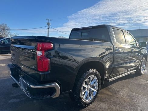 Used 2021 Chevrolet Silverado 1500 LTZ w/ LTZ Premium Package image 22