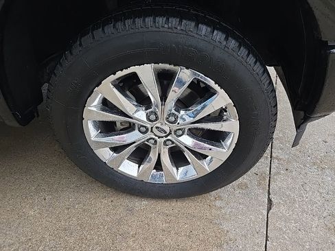 Used 2018 Ford F150 Lariat AWD/4WD image 37