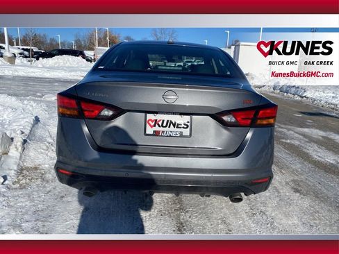 Used 2024 Nissan Altima 2.5 SR image 5