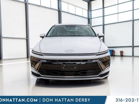 Used 2025 Hyundai Sonata SEL FWD image 20