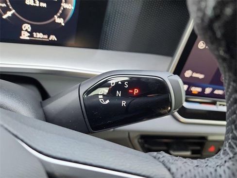 New 2026 Volkswagen Tiguan SE R-Line image 23