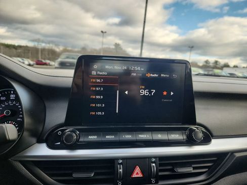 Certified 2023 Kia Forte LXS w/ LXS Technology Package image 18