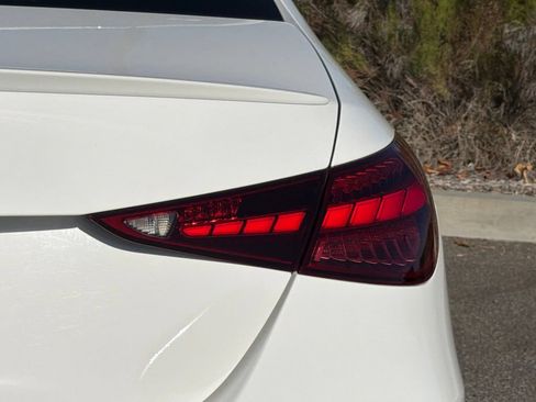 Used 2024 Mercedes-Benz C 300 Sedan image 15