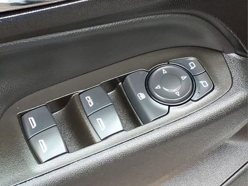 Used 2024 Chevrolet Equinox LT w/ LPO, Floor Liner Package image 16