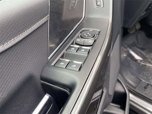 Used 2023 Ford F150 XLT w/ Equipment Group 302A High image 17