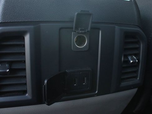 Used 2019 Ford F150 XL w/ Equipment Group 101A Mid AWD/4WD image 19