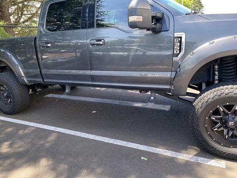 Used 2018 Ford F350 Lariat w/ Lariat Ultimate Package AWD/4WD image 4