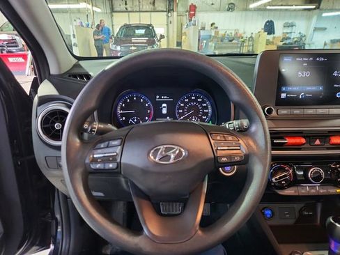 Used 2023 Hyundai Kona SEL AWD/4WD image 11