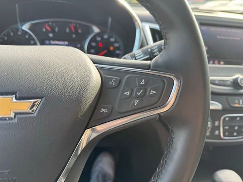 Used 2023 Chevrolet Equinox LT image 26