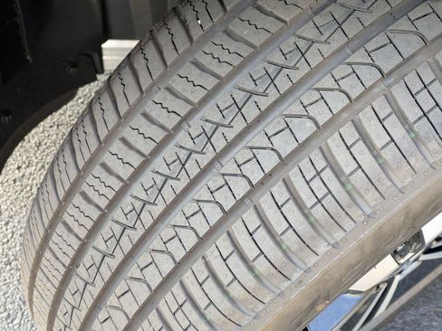 Certified 2025 Mercedes-Benz GLB 250 250 image 12