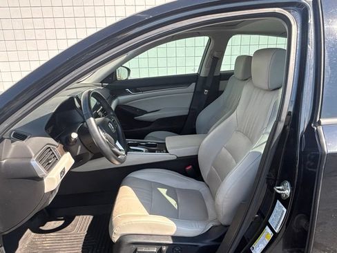Used 2018 Honda Accord EX-L image 3