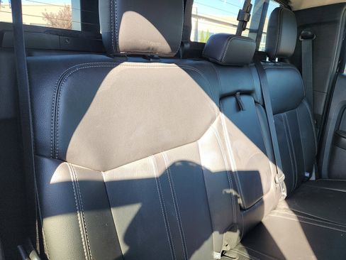 Used 2023 Ford Ranger Lariat w/ FX4 Off-Road Package image 28