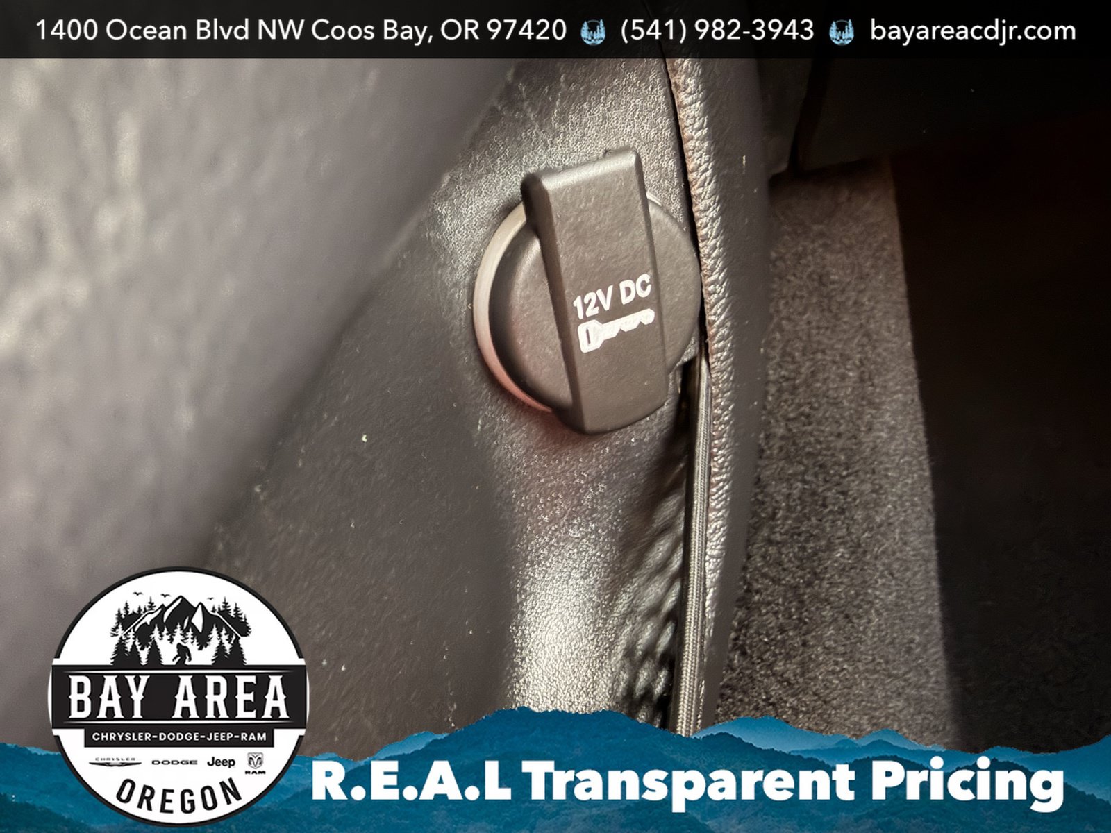 Used 2021 Dodge Challenger SXT RWD image 20