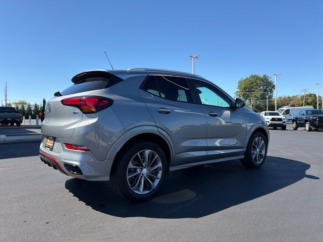 Used 2023 Buick Encore GX Select w/ Sport Touring Package FWD image 7