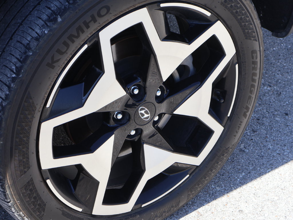Used 2024 Hyundai Santa Cruz Limited AWD/4WD image 39