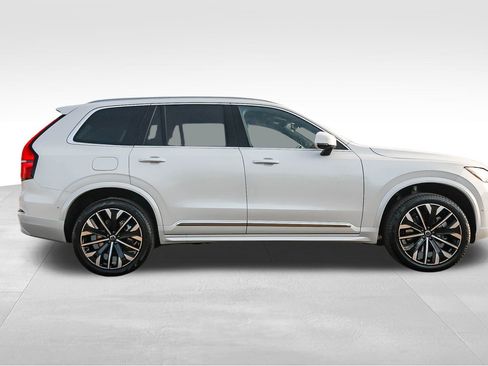 New 2026 Volvo XC90 T8 Ultra w/ Lounge Package image 4