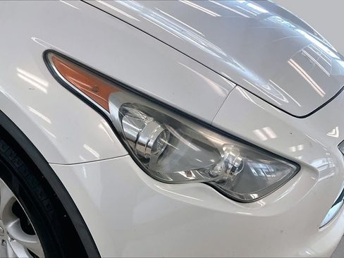 Used 2014 INFINITI QX70 AWD w/ Premium Package image 25