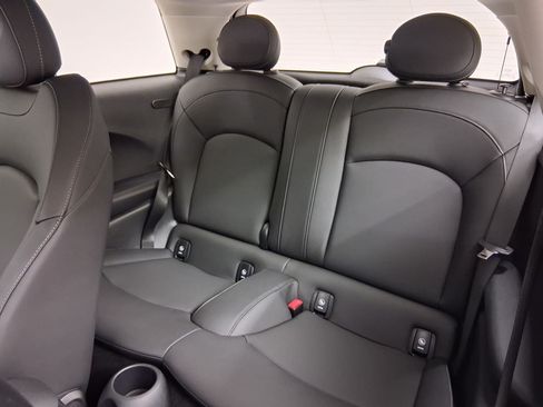 Used 2024 MINI Cooper SE FWD image 23