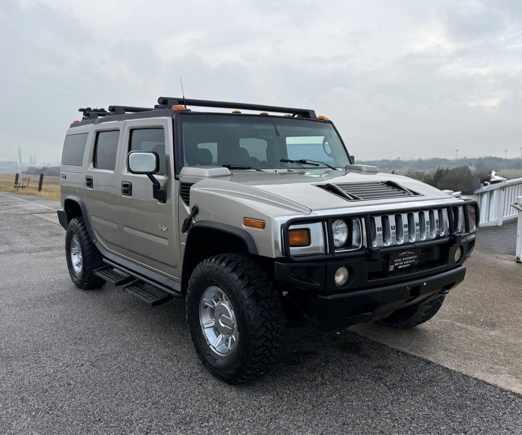 Used 2003 HUMMER H2 w/ Preferred Equipment Group AWD/4WD image 3