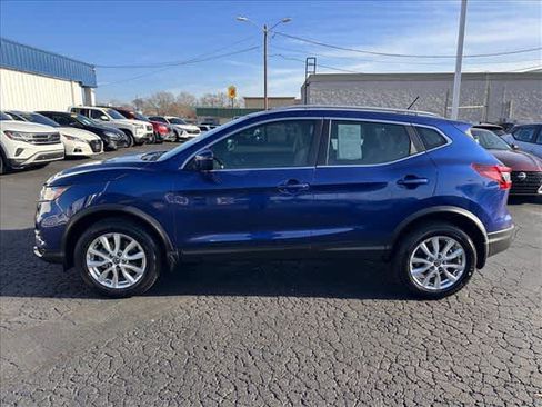 Used 2020 Nissan Rogue Sport SV image 6