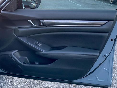 Used 2022 Honda Accord Sport Special Edition image 22