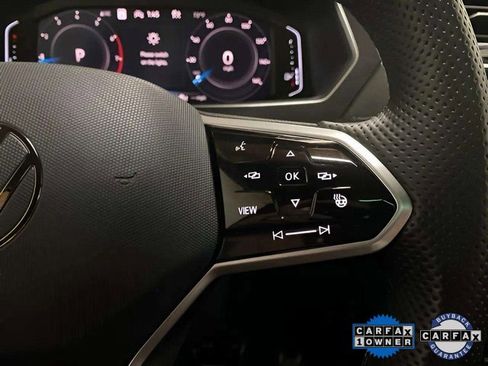 Used 2024 Volkswagen Tiguan SEL R-Line image 38