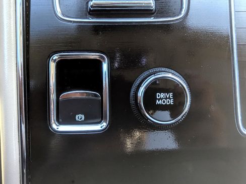 Used 2020 Lincoln Aviator Reserve w/ Equipment Group 202A image 31