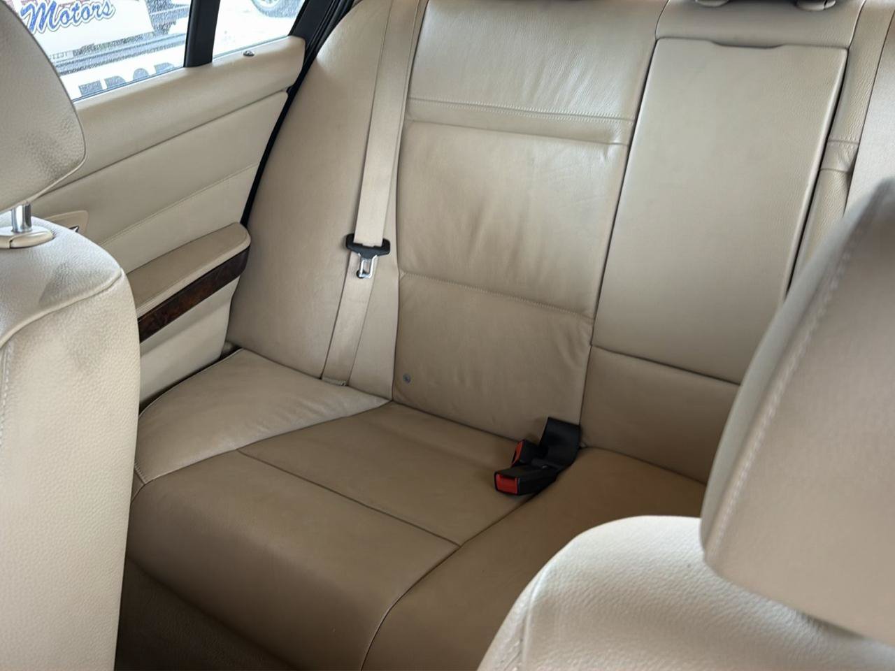Used 2011 BMW 328i Sedan RWD image 16