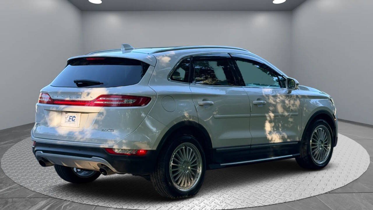 Used 2016 Lincoln MKC Reserve AWD/4WD image 6