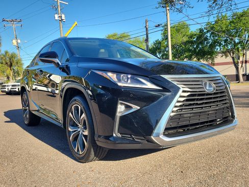Used 2018 Lexus RX 350 FWD w/ Premium Package image 2