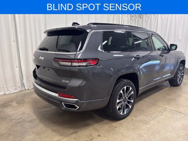 Used 2025 Jeep Grand Cherokee L Overland w/ Trailer Tow Package AWD/4WD image 5