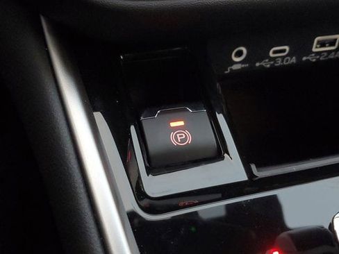 Certified 2025 Subaru Outback Premium w/ Popular Package #1 image 32