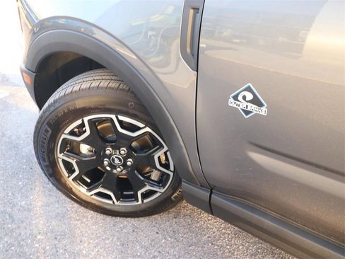 Certified 2025 Ford Bronco Sport Outer Banks w/ Outer Banks Tech Package+ image 4