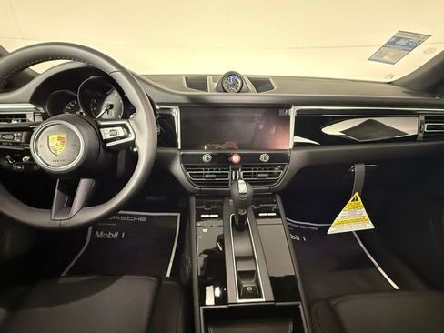 New 2025 Porsche Macan image 22