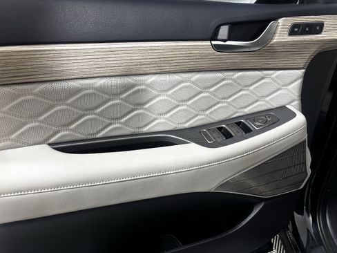Used 2022 Hyundai Palisade Calligraphy image 24