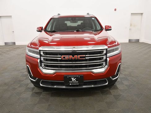 Used 2023 GMC Acadia SLT AWD/4WD image 11