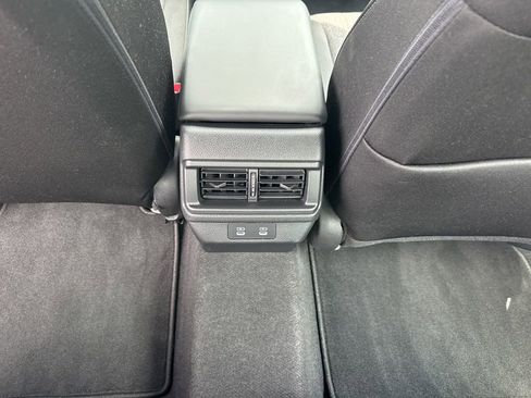Certified 2025 Honda Accord SE image 15