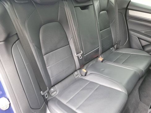 Used 2024 Porsche Macan 4 Electric image 29