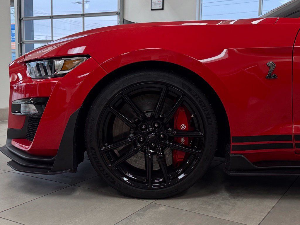 Used 2021 Ford Mustang Shelby GT500 w/ Technology Package RWD image 35