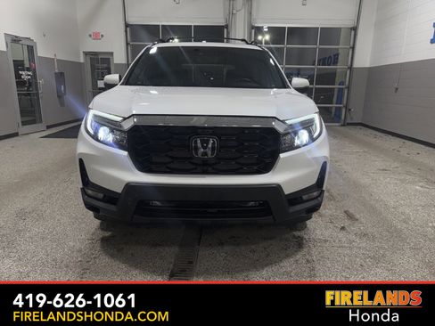 Certified 2024 Honda Passport EX-L image 10