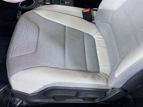Used 2018 BMW i3 image 20