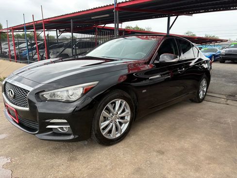 Used 2017 INFINITI Q50 2.0t RWD image 2